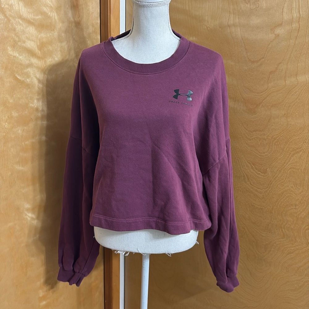 Under Armour Cropped Purple Long Sleeve Pullover Sweatshirt Size 2XL